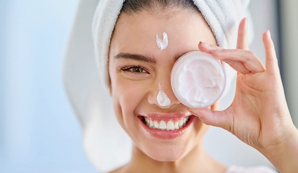 Six DIY hacks for oily skin