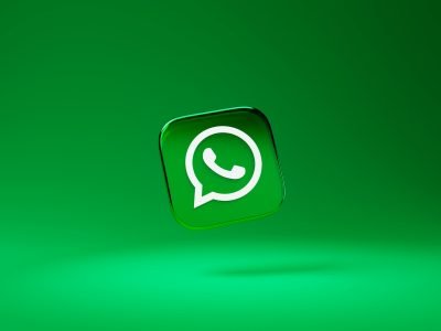WhatsApp is back after 2 hours