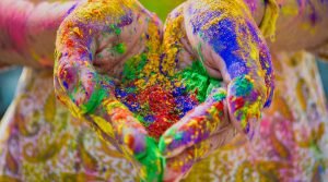 Protect your skin on this Holi