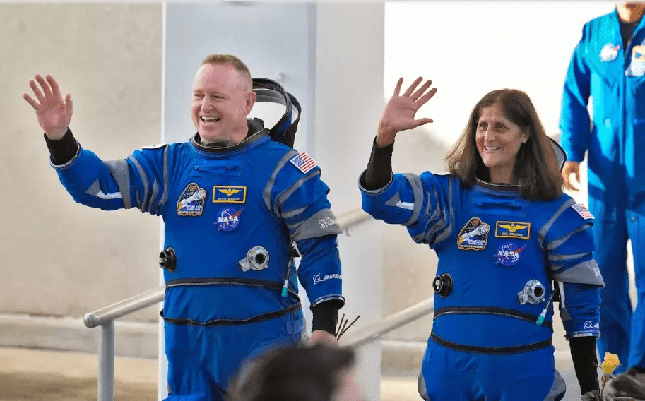 SUNITA WILLIAMS