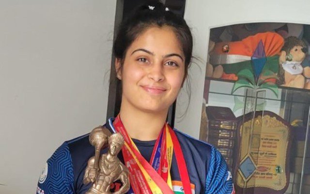 WHO IS MANU BHAKER? | WINS BRONZE MEDAL AT PARIS OLYMPICS 2024 5 manu bhaker