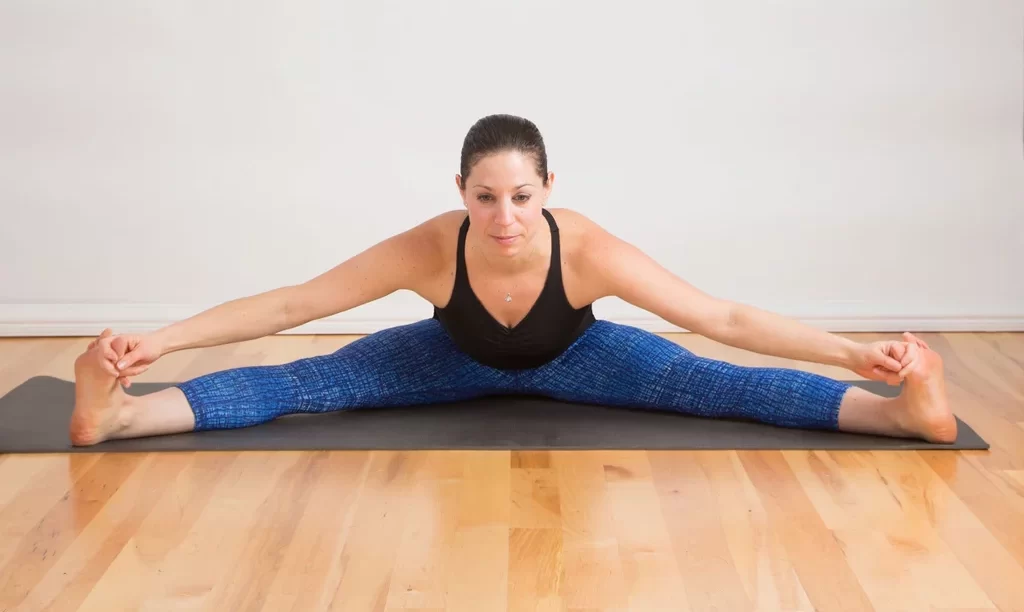 5 BEST YOGA ASANAS TO CURE PERIOD PAIN 4 ASANA 3