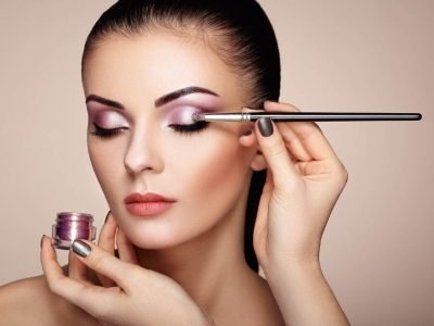 EASY STEP BY STEP MAKEUP FOR BEGINNERS  